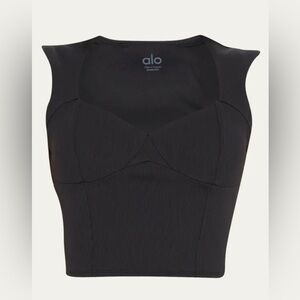 ALO Yoga Ribbed Sweetheart Short Sleeve Top